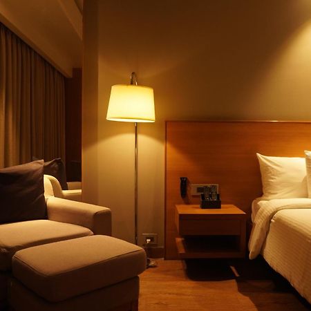 กีรันศรี แกรนด์ Hotel กูวาฮาติ ภายนอก รูปภาพ