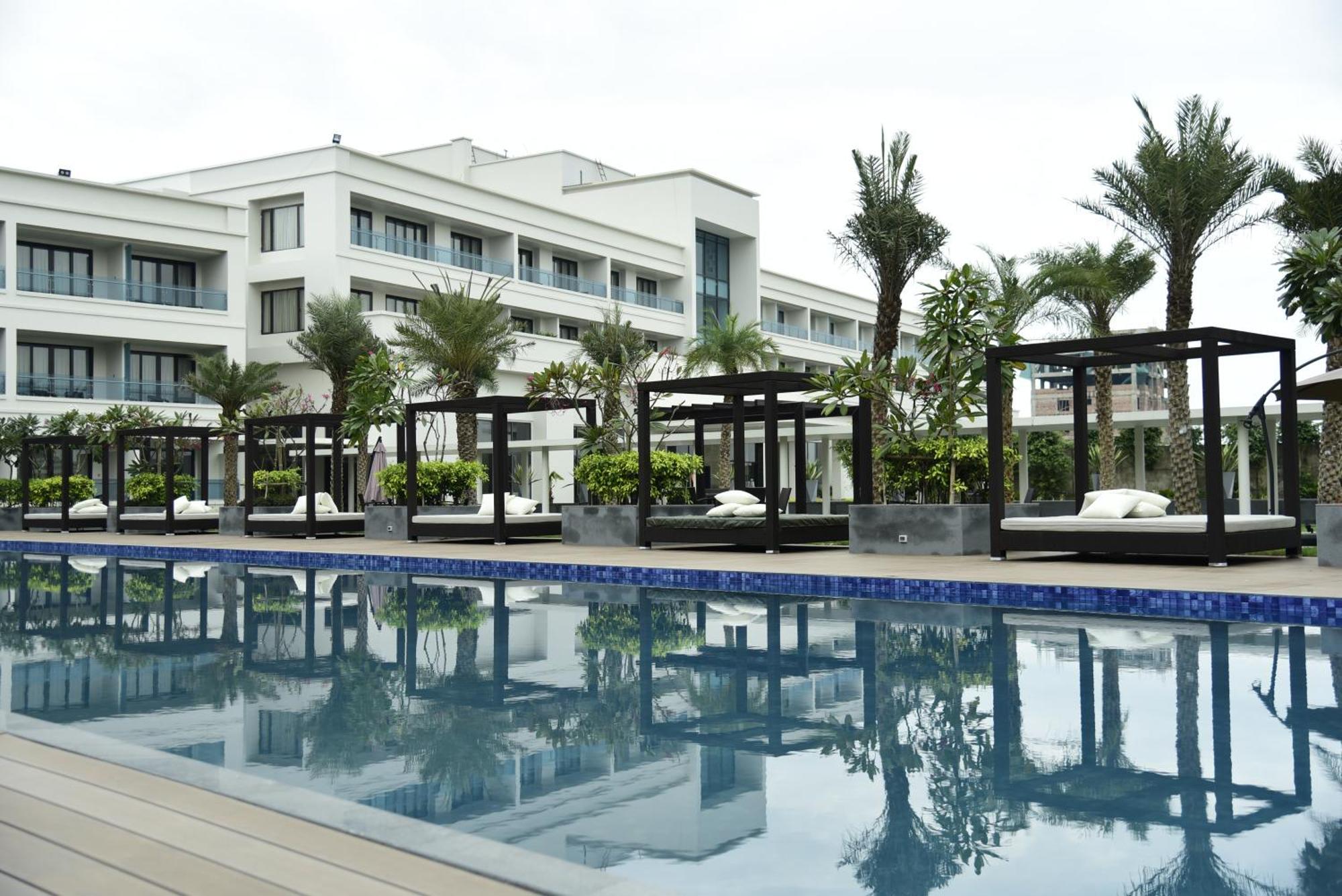 กีรันศรี แกรนด์ Hotel กูวาฮาติ ภายนอก รูปภาพ