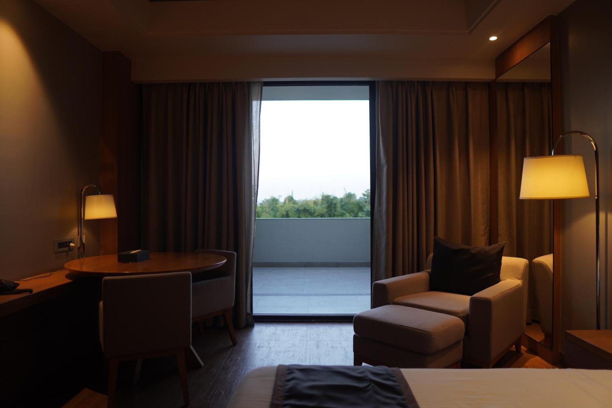 กีรันศรี แกรนด์ Hotel กูวาฮาติ ภายนอก รูปภาพ