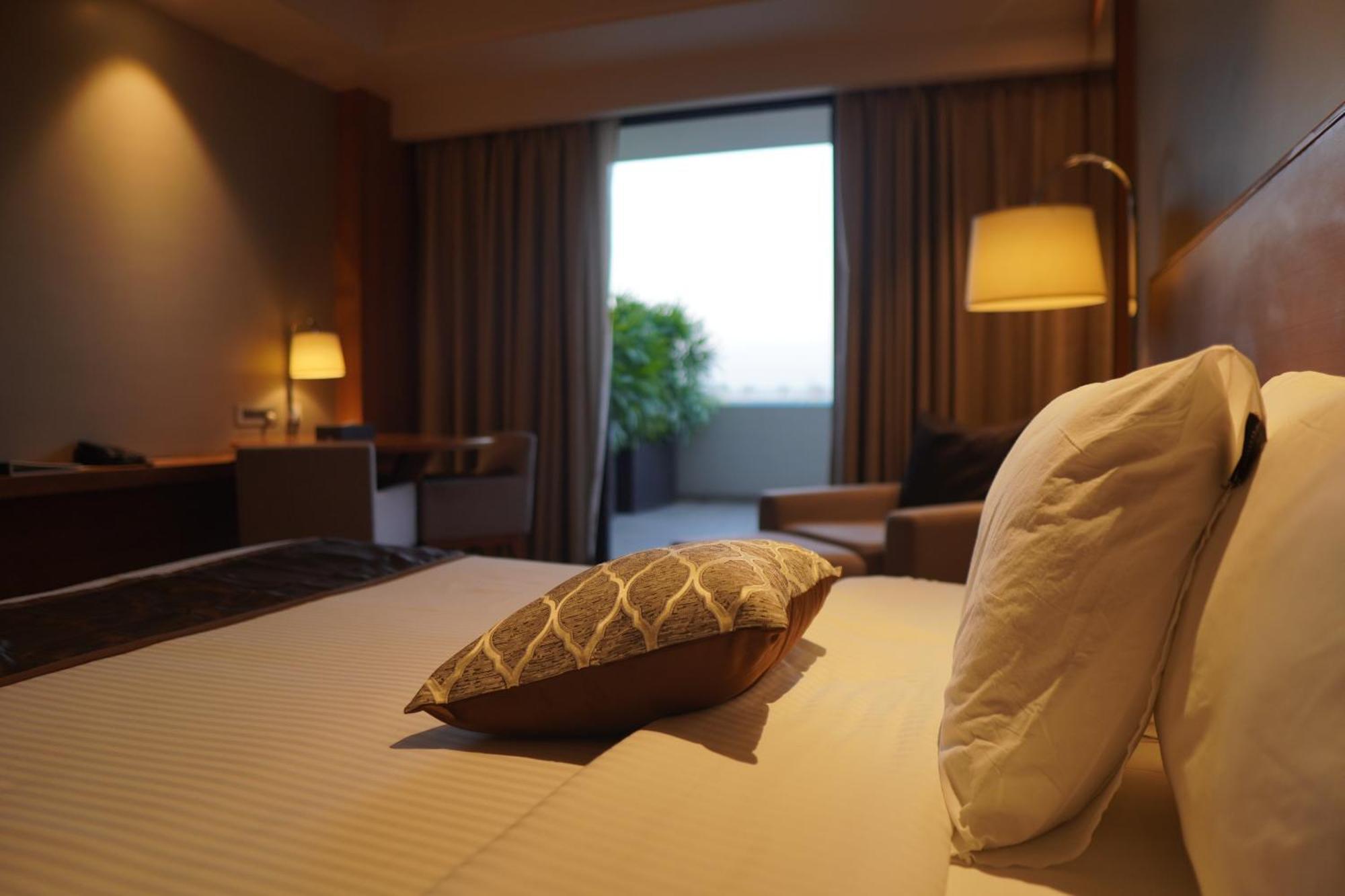 กีรันศรี แกรนด์ Hotel กูวาฮาติ ภายนอก รูปภาพ