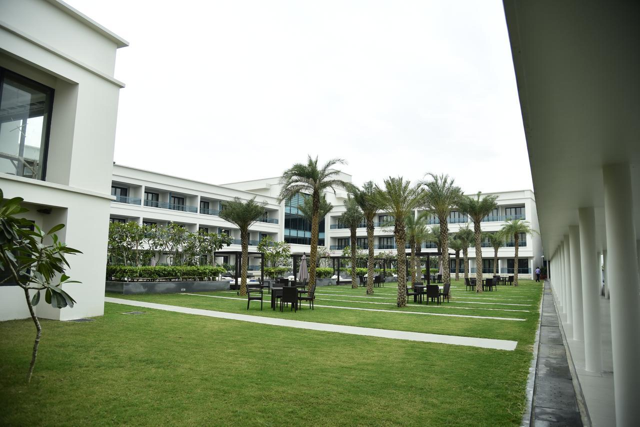 กีรันศรี แกรนด์ Hotel กูวาฮาติ ภายนอก รูปภาพ